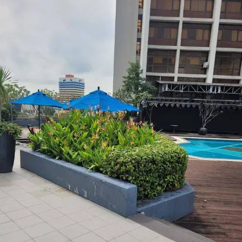 hotel.jpg